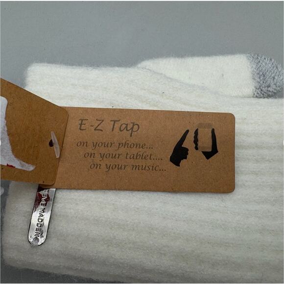 Steve Madden Gloves Womens One Size White EZ Tap Cozy Warm Neutral Essentials - Picture 3 of 6